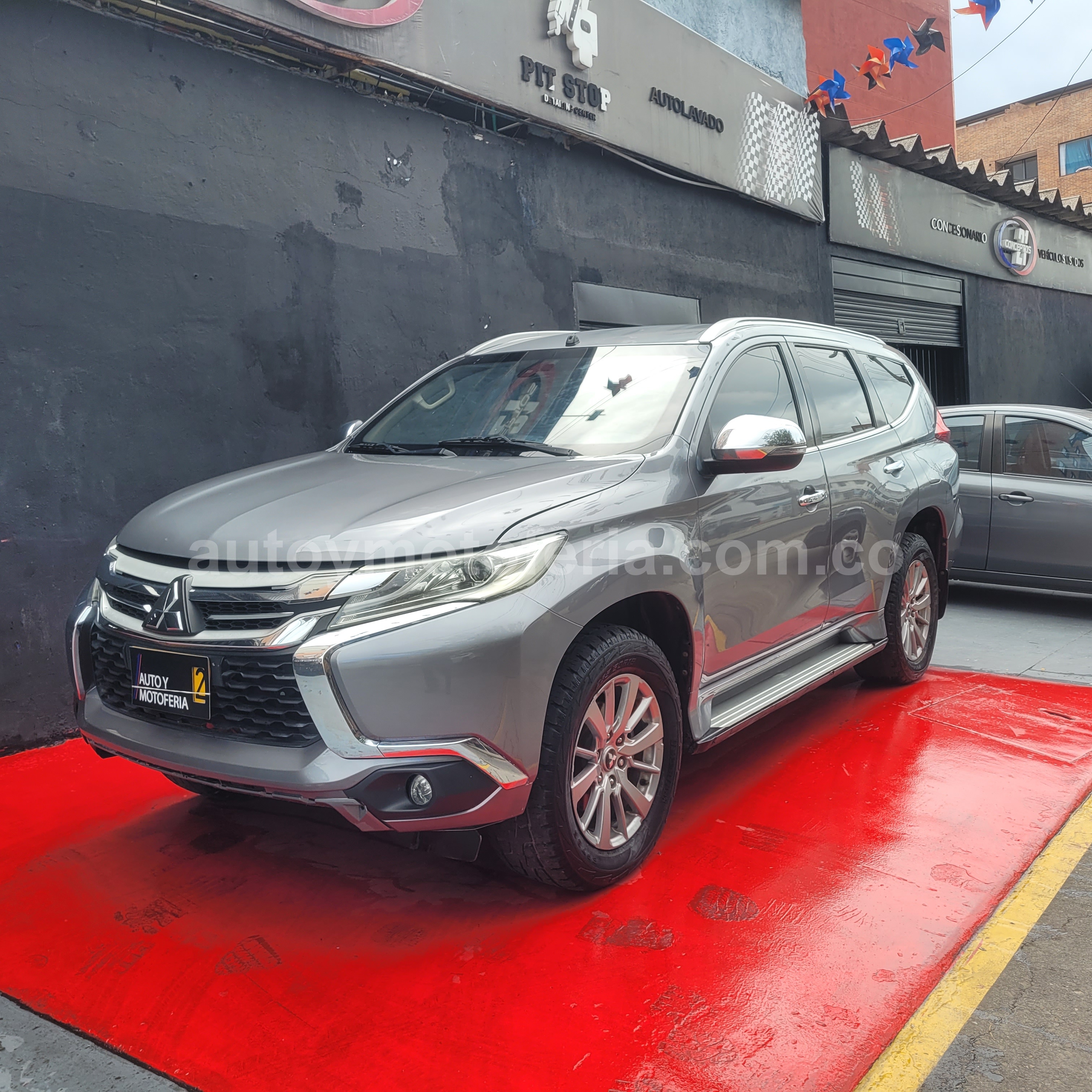 MITSUBISHI MONTERO SPORT 3,0 4WD 2019 en Bogotá D.C.