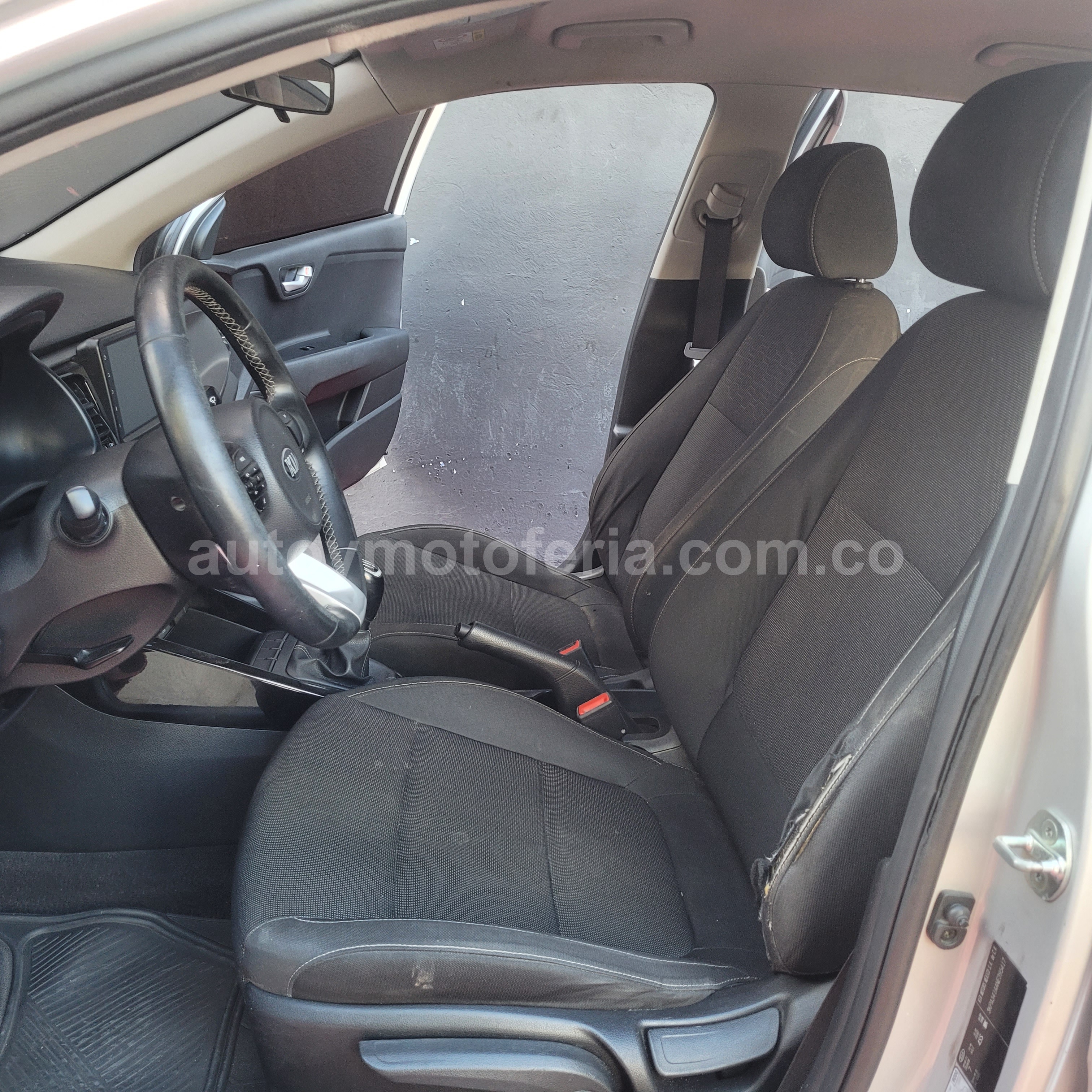 KIA RIO 2022 en Bogotá D.C. — foto 13