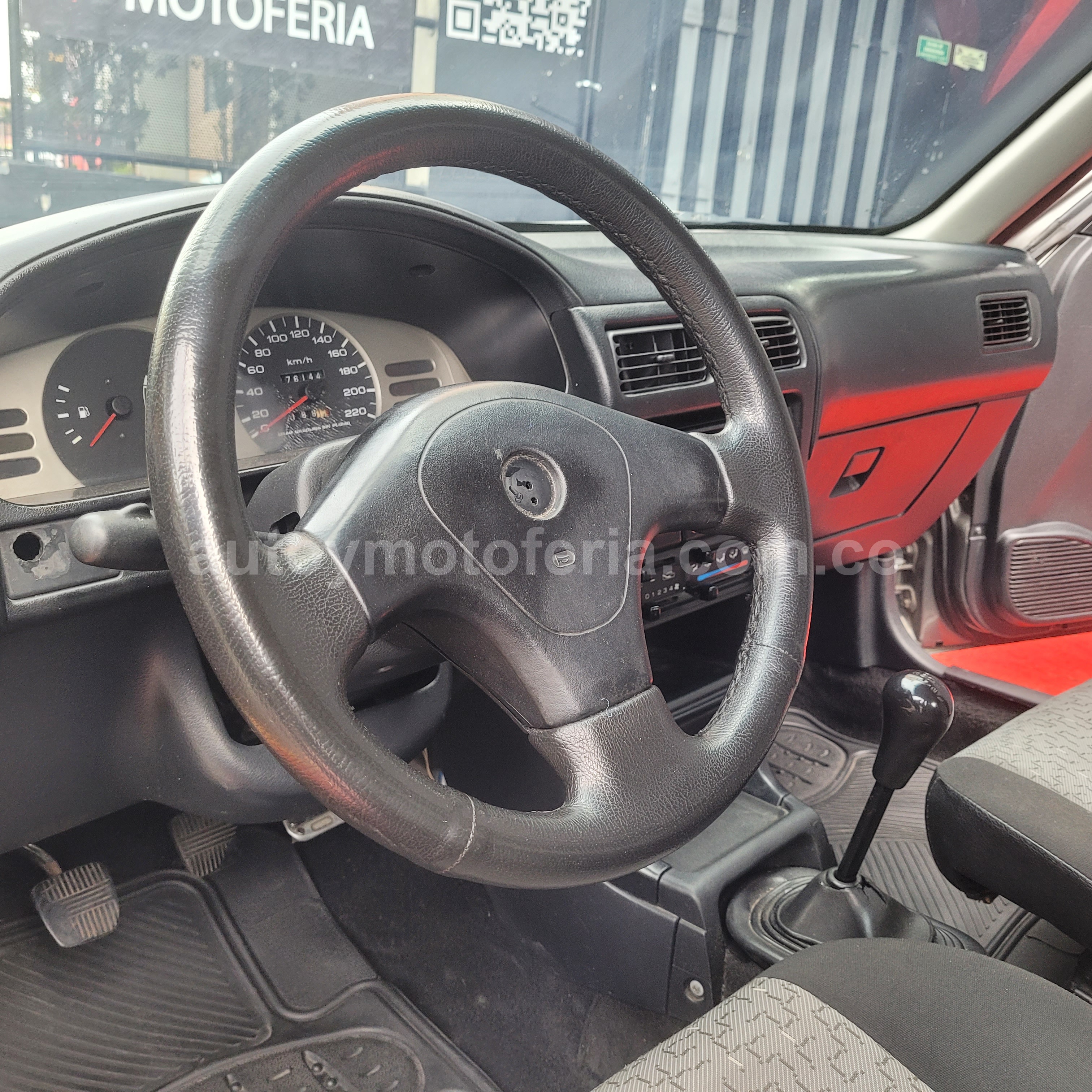 NISSAN SENTRA B13 2012 en Bogotá D.C. — foto 4