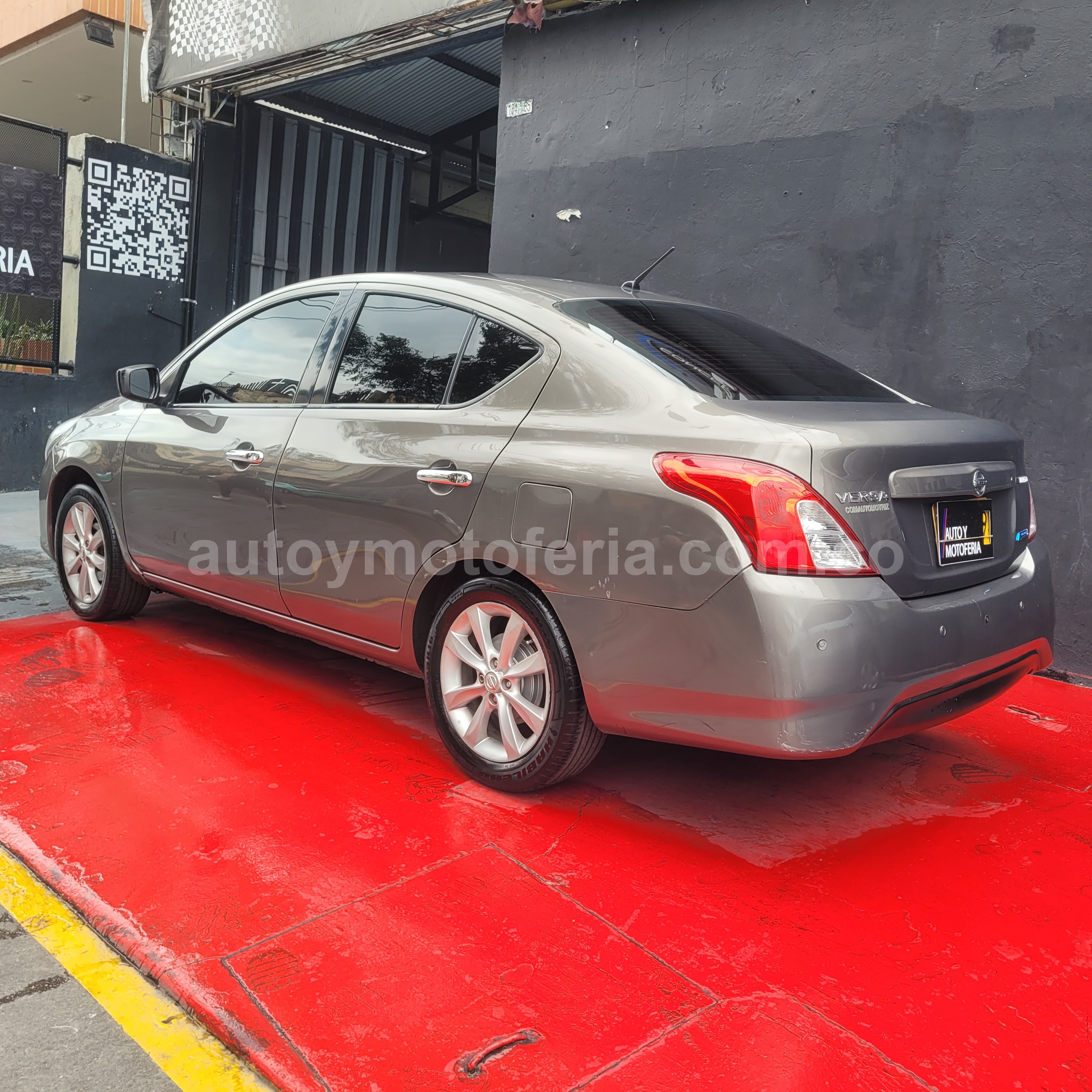 NISSAN VERSA 2015 en Bogotá D.C. — foto 6