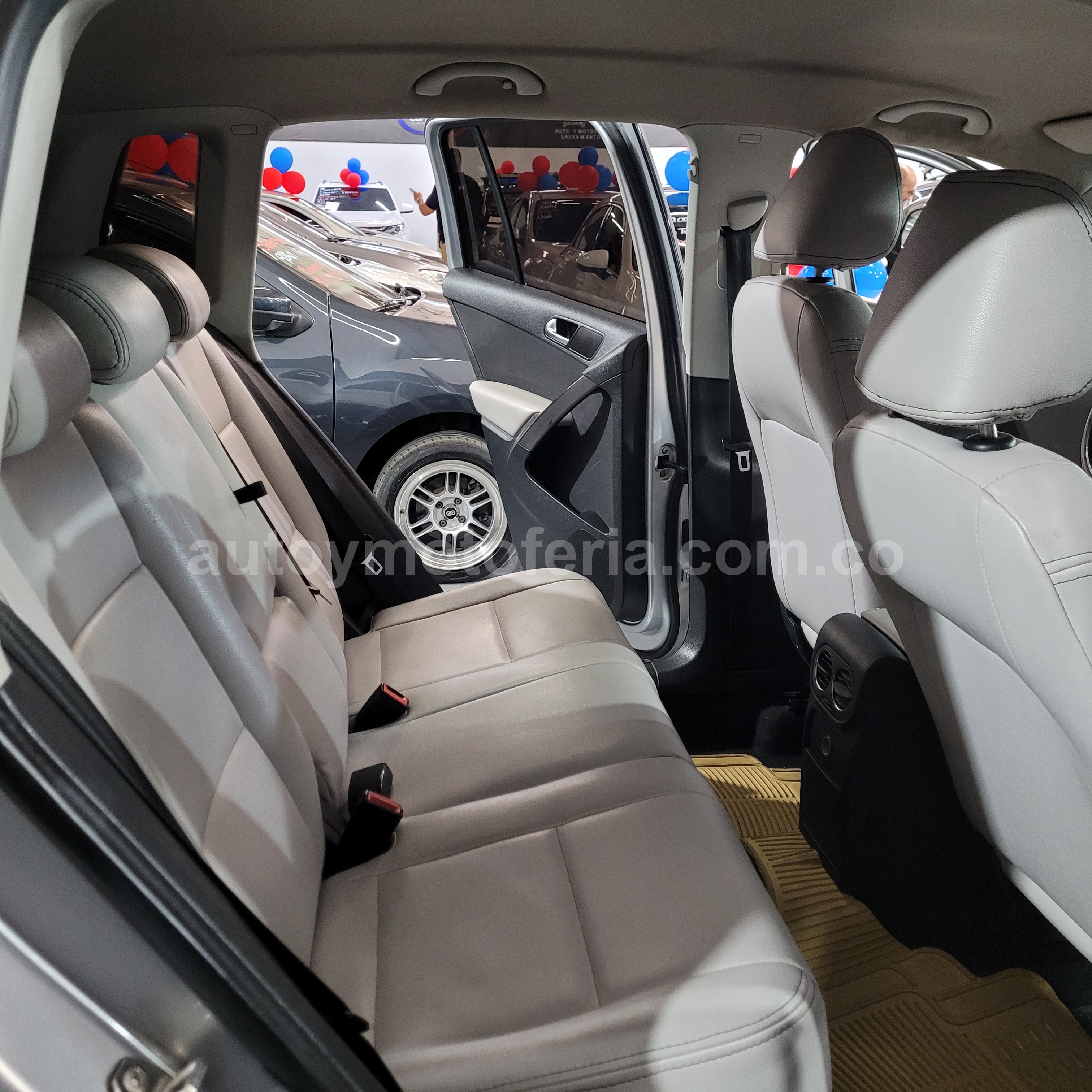 VOLKSWAGEN TIGUAN 2009 en Bogotá D.C. — foto 5