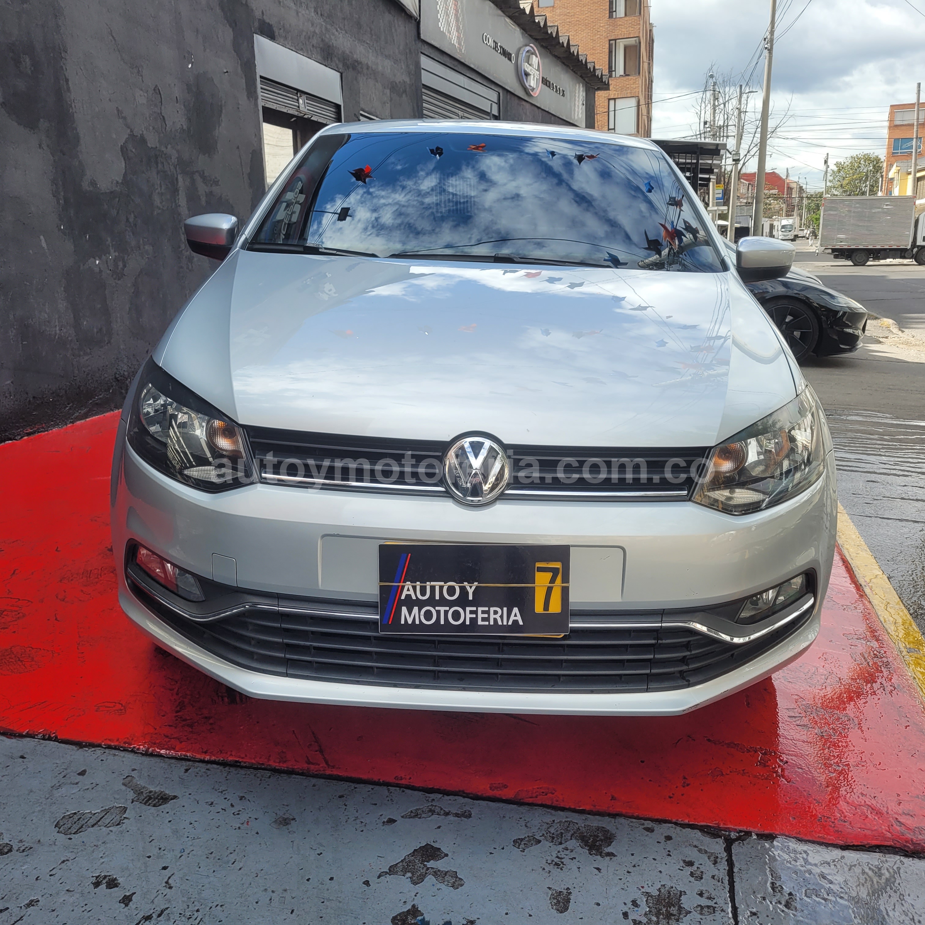 VOLKSWAGEN POLO 2015 en Bogotá D.C. — foto 12