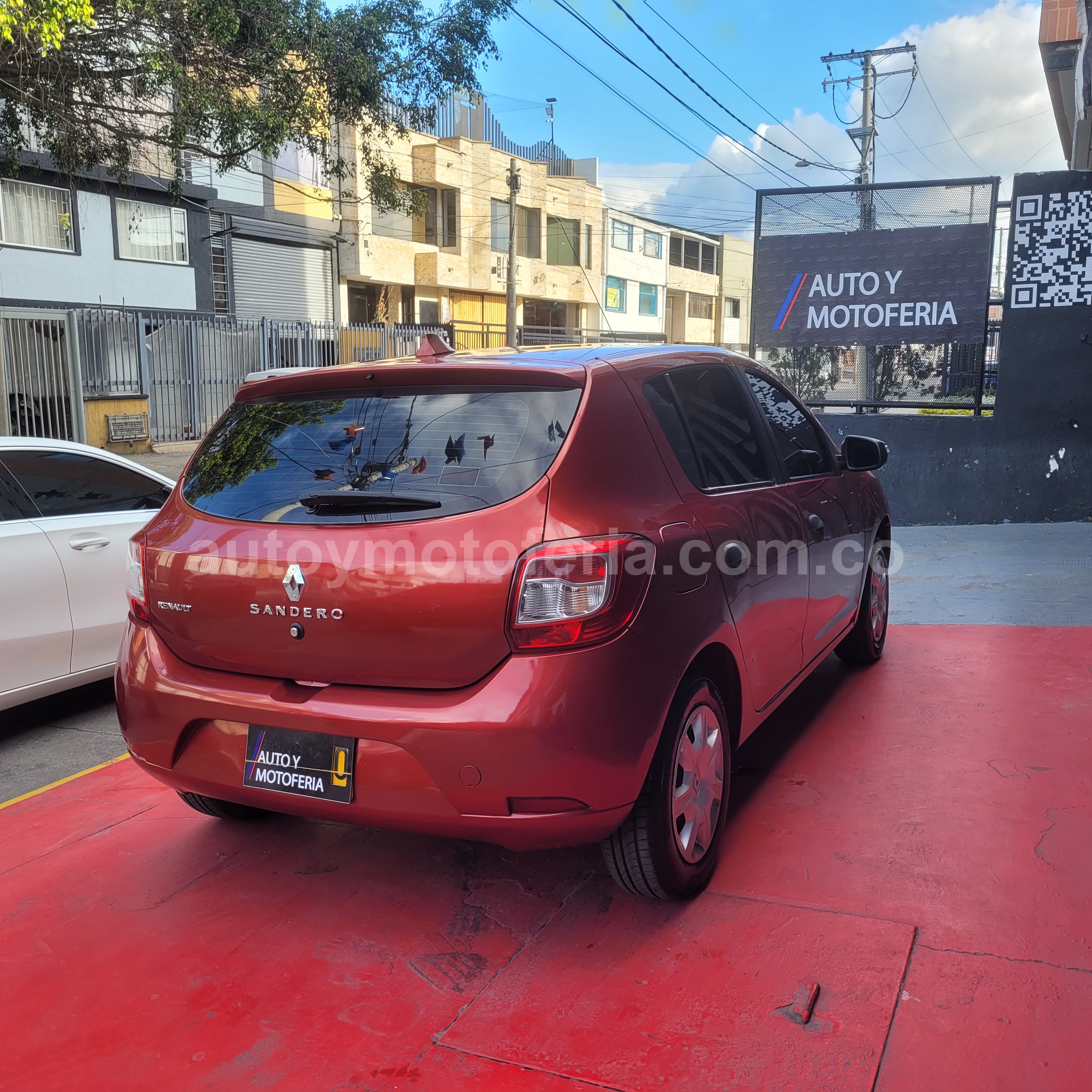 RENAULT SANDERO EXPRESSION 2017 en Bogotá D.C. — foto 5