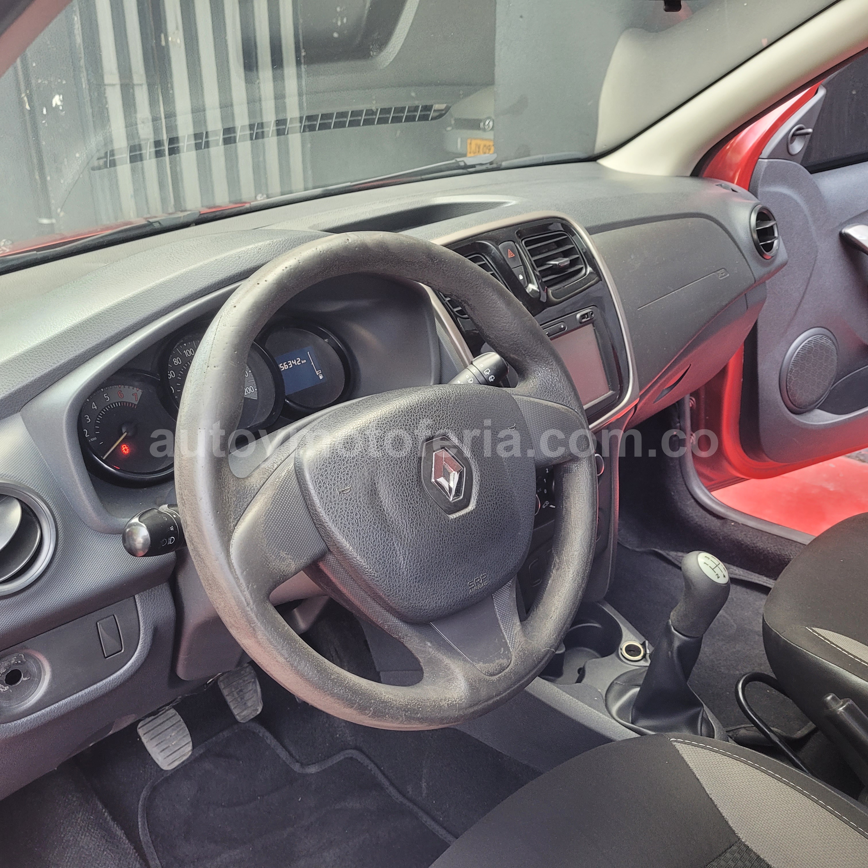 RENAULT SANDERO EXPRESSION 2017 en Bogotá D.C. — foto 7