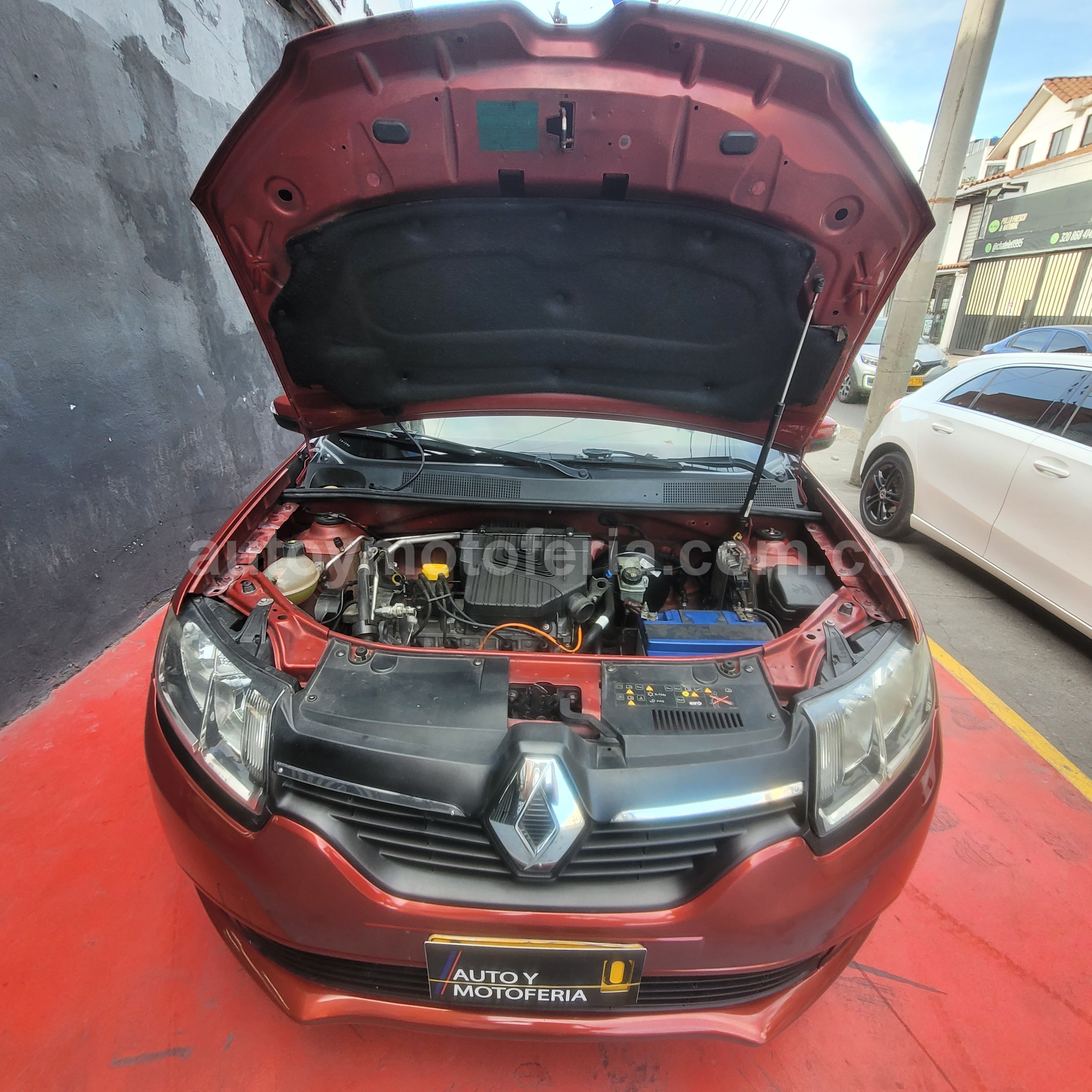 RENAULT SANDERO EXPRESSION 2017 en Bogotá D.C. — foto 12