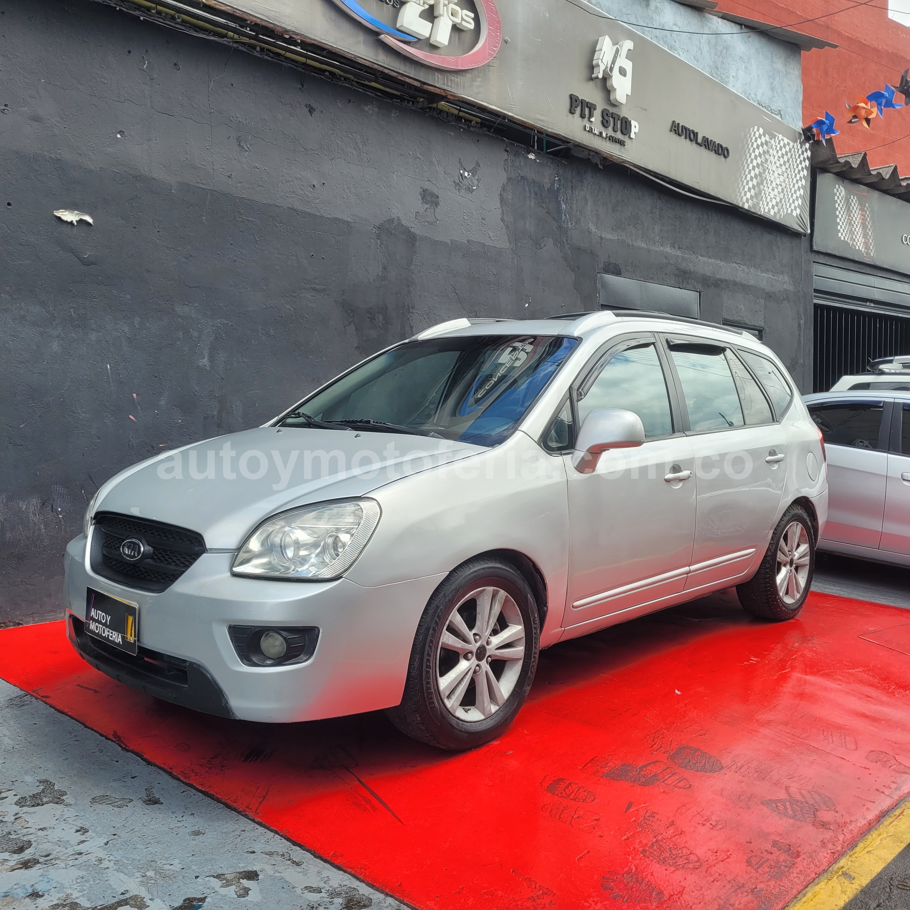KIA CARENS LX 2007 en Bogotá D.C. — foto 1