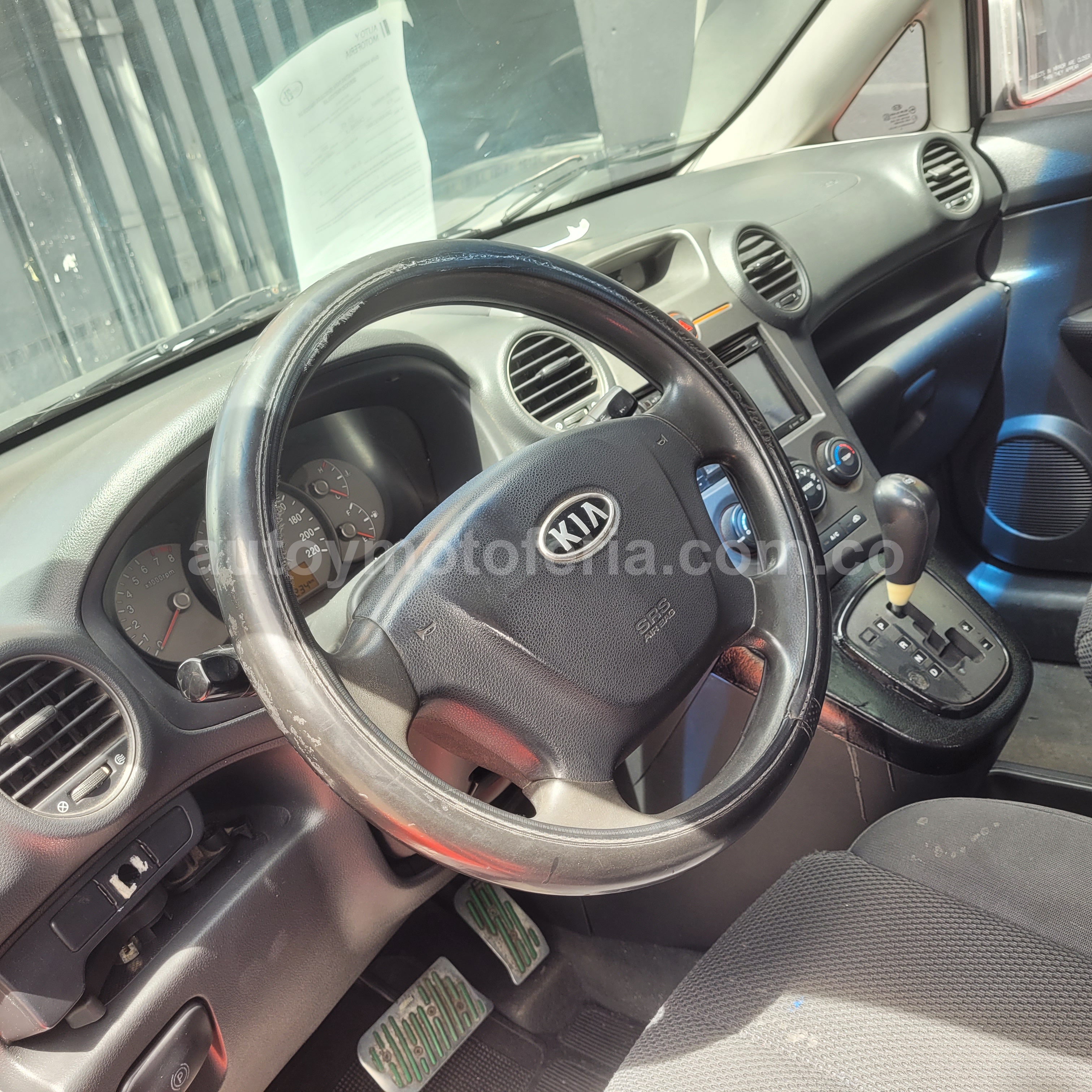 KIA CARENS LX 2007 en Bogotá D.C. — foto 6