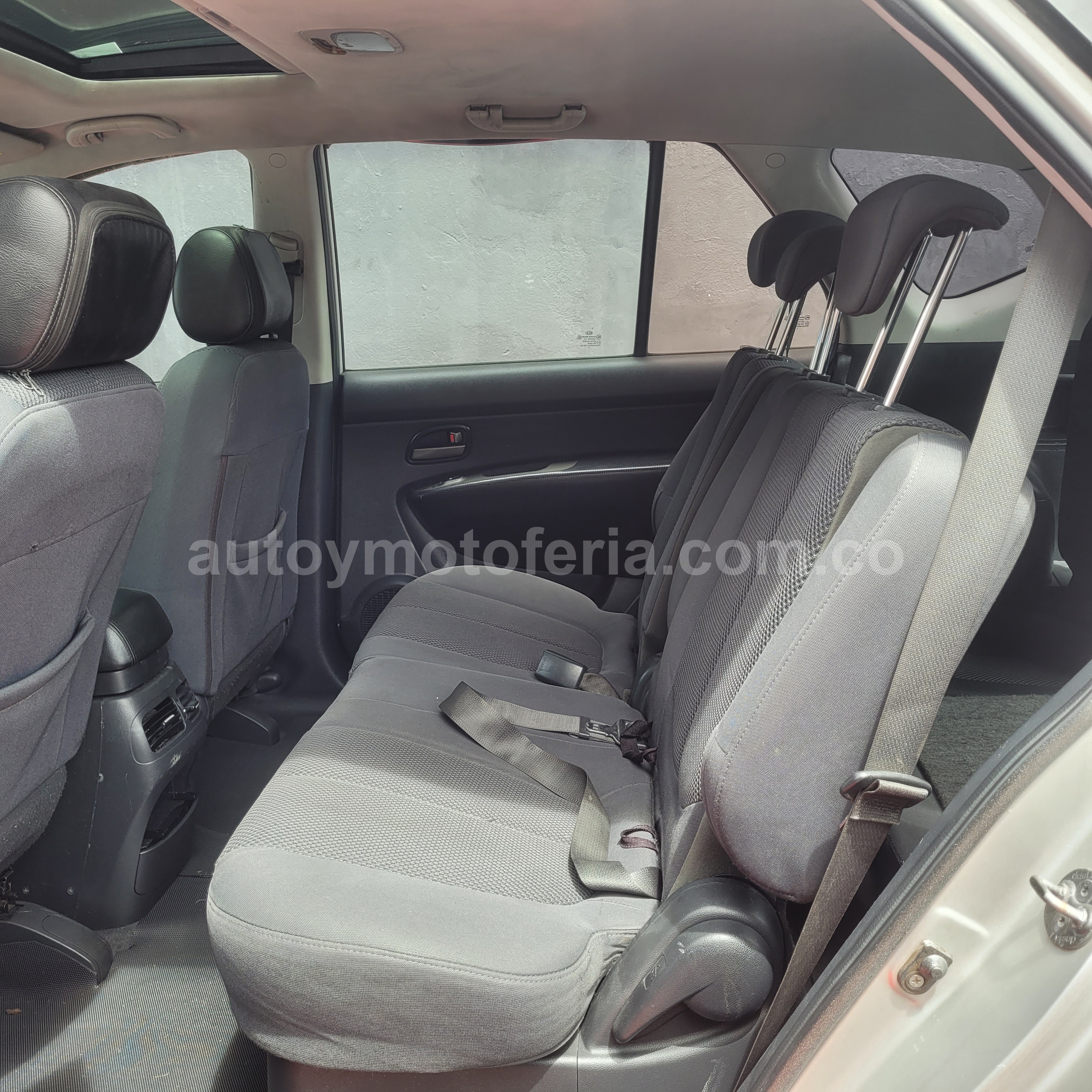 KIA CARENS LX 2007 en Bogotá D.C. — foto 8
