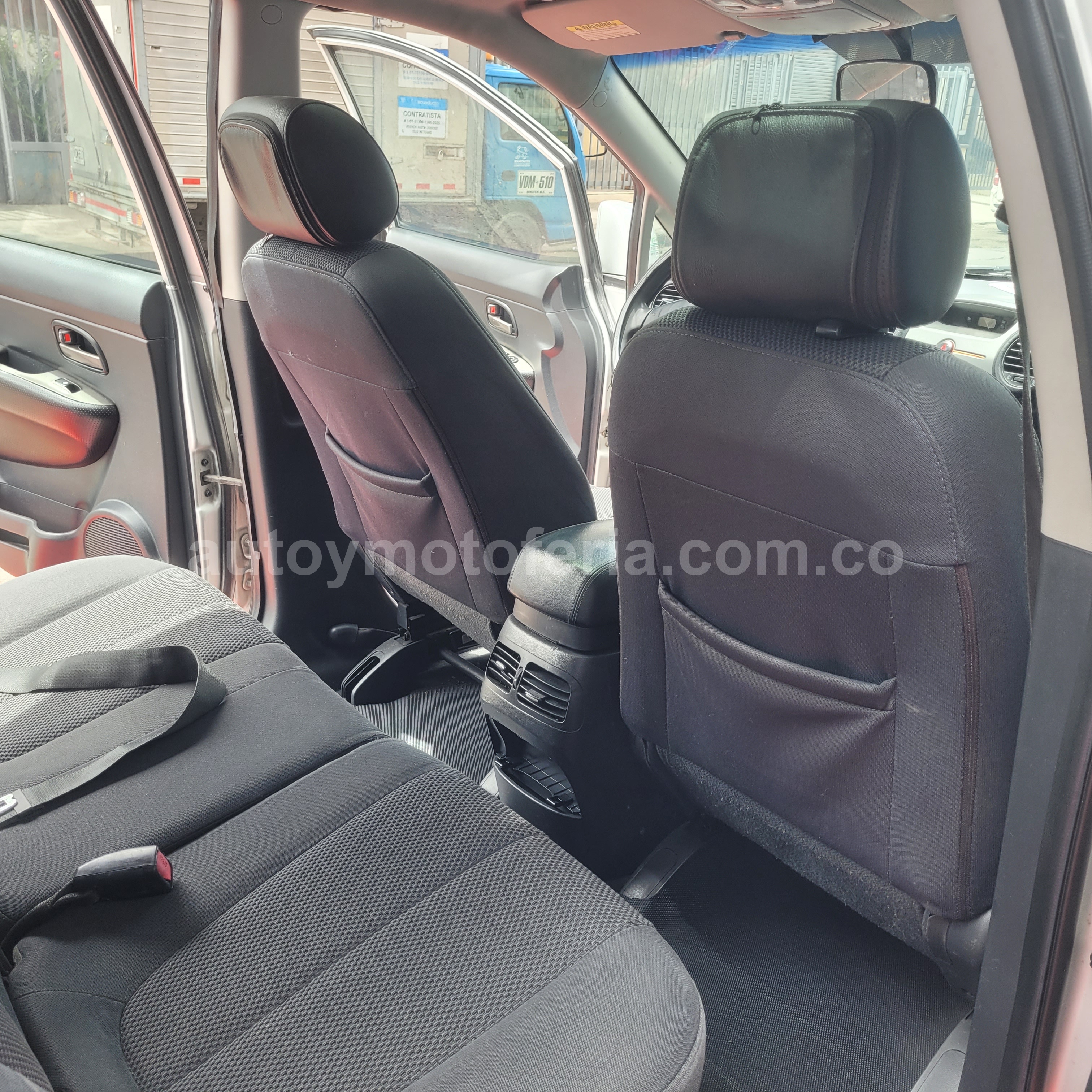 KIA CARENS LX 2007 en Bogotá D.C. — foto 10